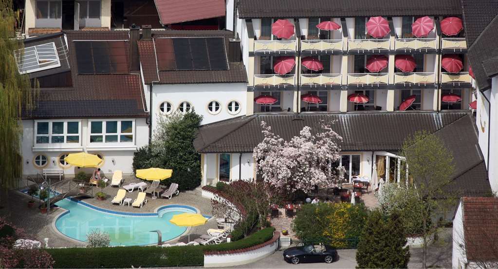 Hotel Antoniushof Ruhstorf an der Rott Buitenkant foto