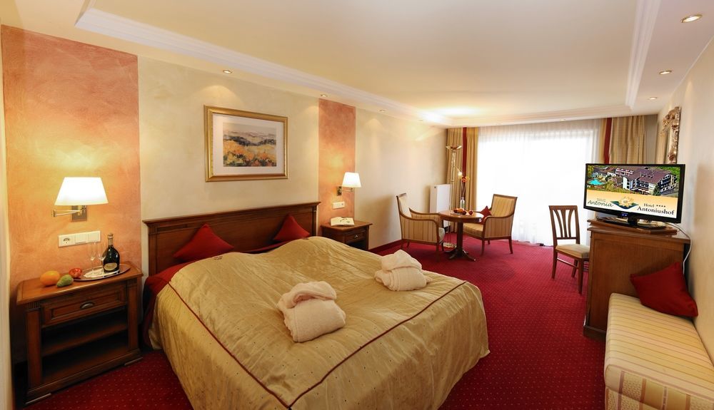 Hotel Antoniushof Ruhstorf an der Rott Buitenkant foto