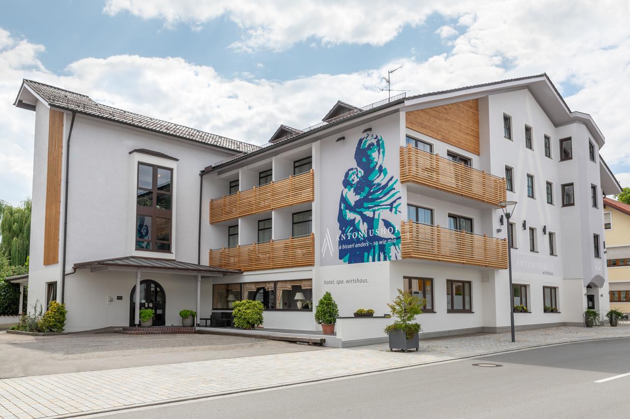 Hotel Antoniushof Ruhstorf an der Rott Buitenkant foto
